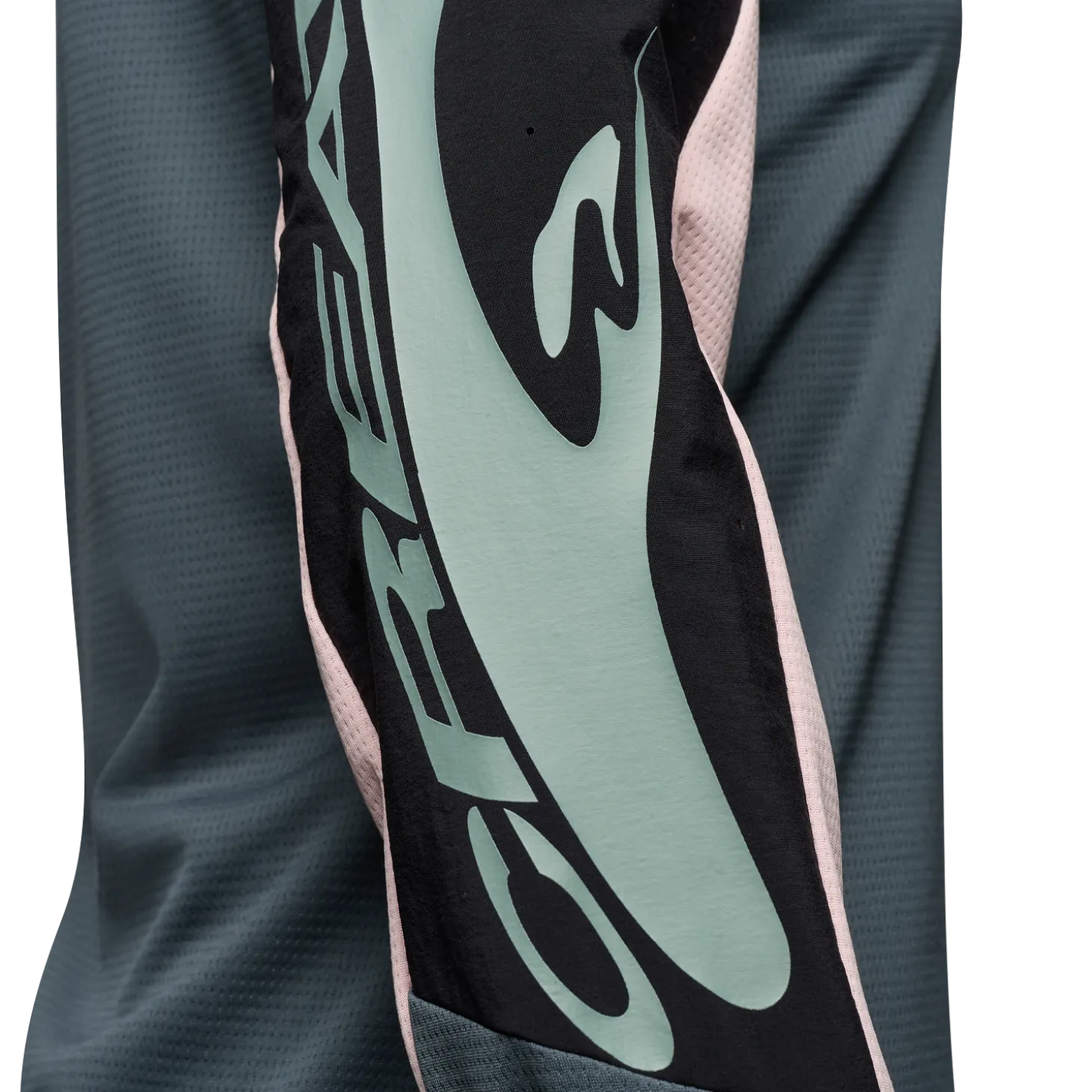 Dames Defend Long Sleeve Jersey Creation
