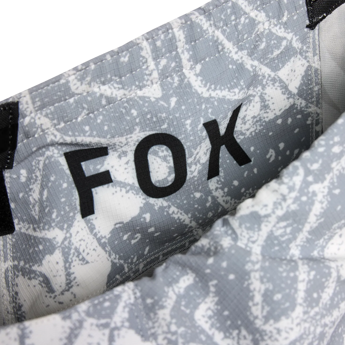 180 DNGR Pants