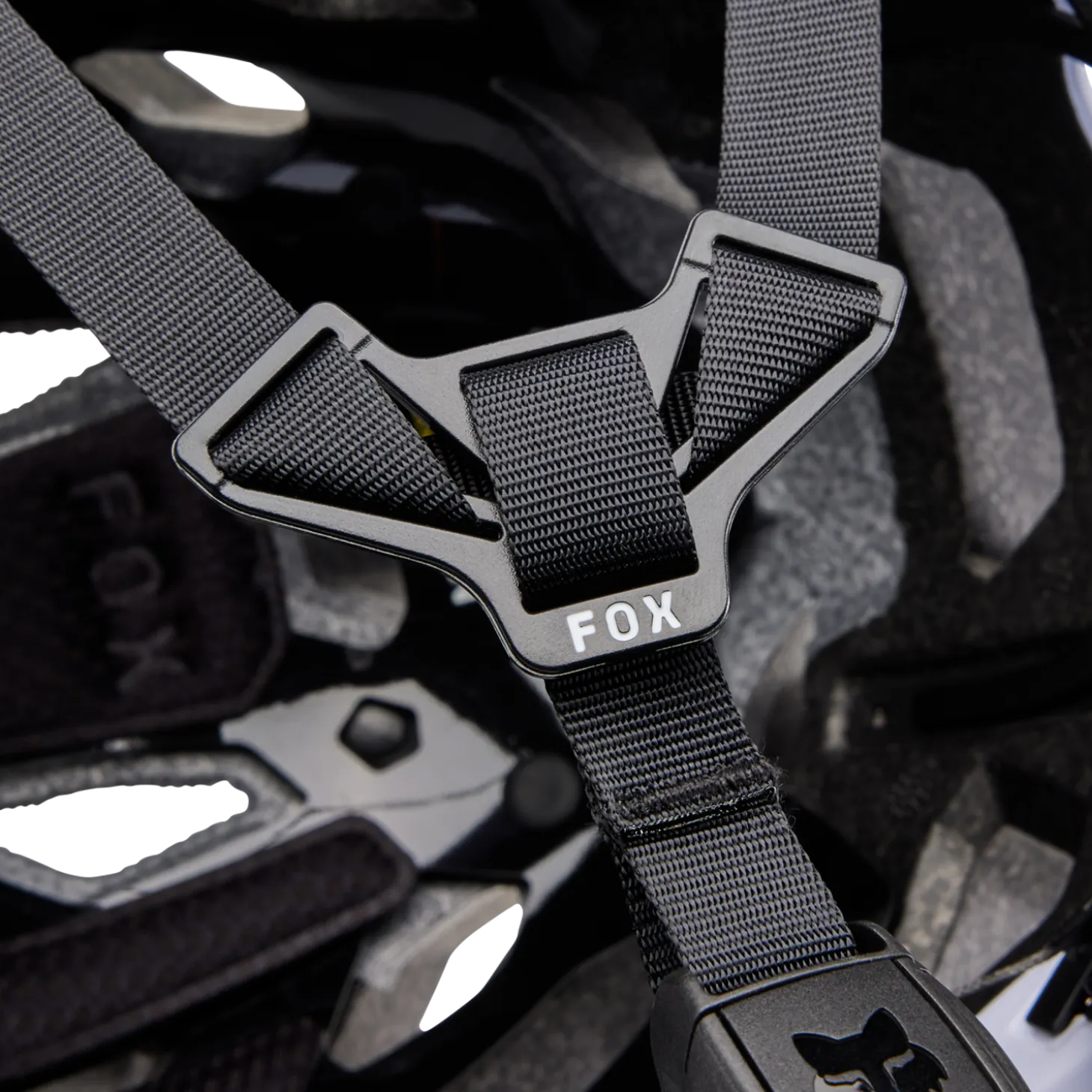 Helm Crossframe Pro