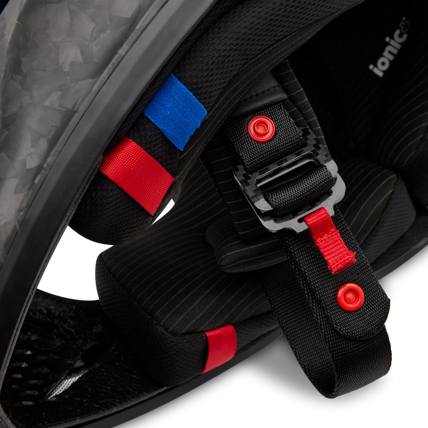 Helm V3 RS Carbon Solid