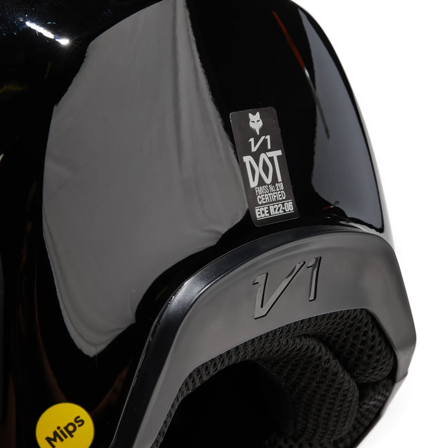 Helm V1 Solid