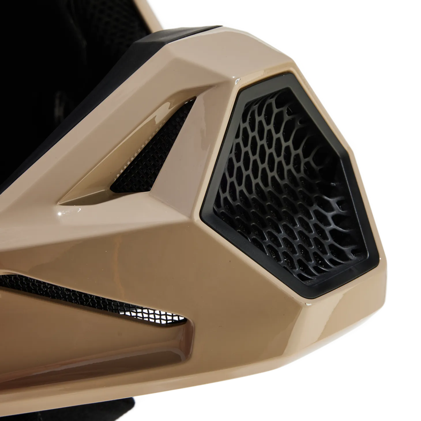 Helm V1 Solid