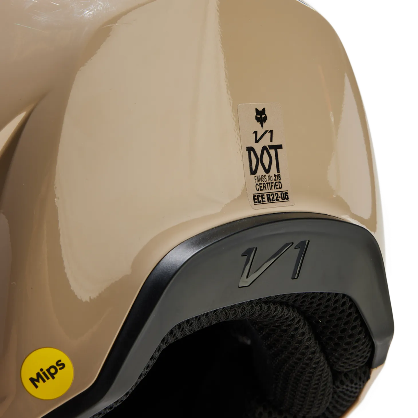 Helm V1 Solid