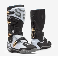 Instinct Boots