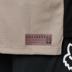 Tienerschirt Youth Defend