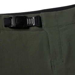 Youth Ranger gevoerde korte broek